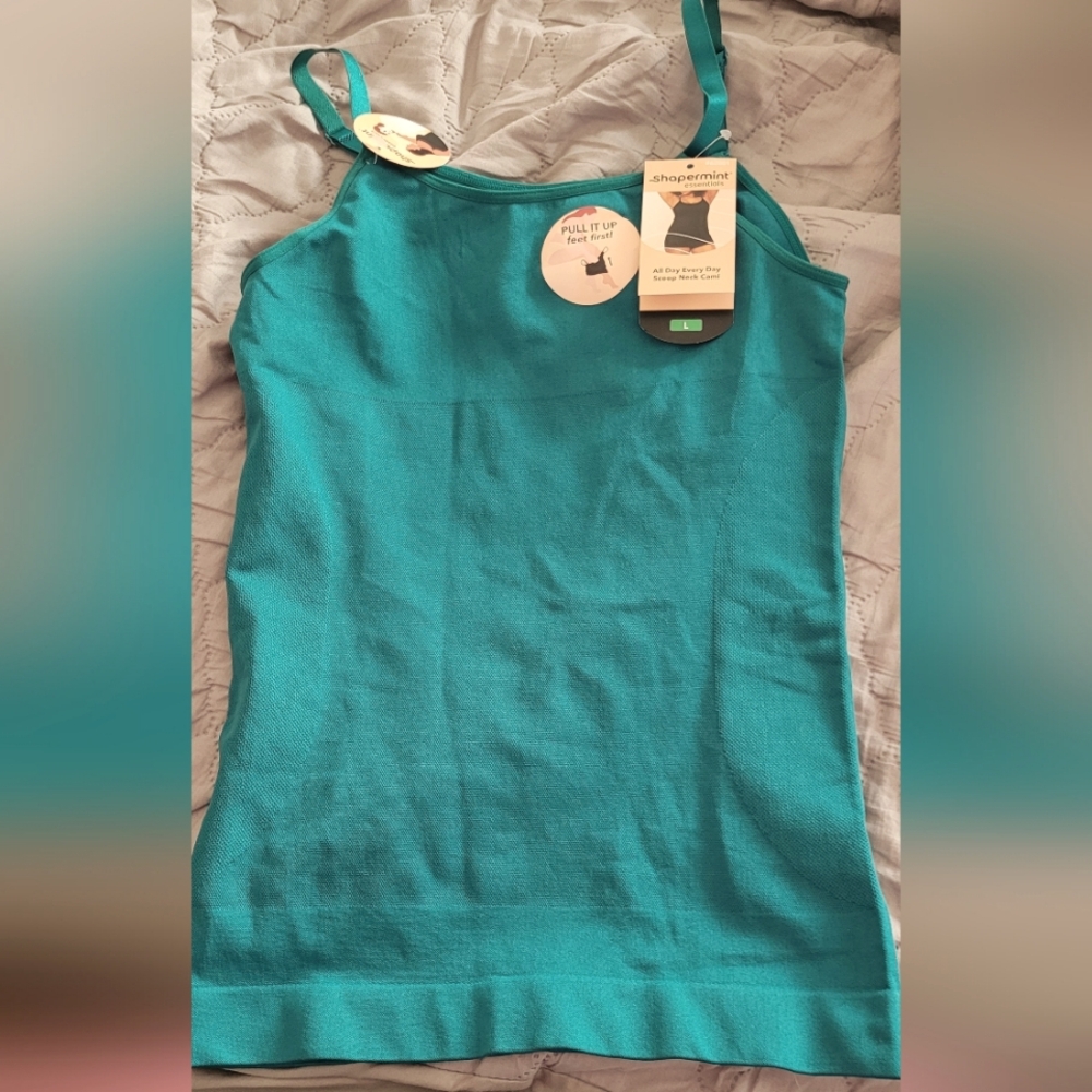 Shapermint Cami NWT size Large